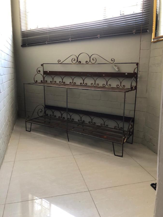 The Lavender Guesthouse Kroonstad Exterior foto